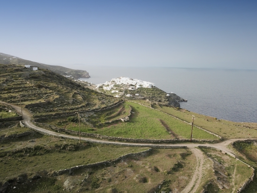(For Sale) Land Plot || Cyclades/Sifnos - 4.000 Sq.m, 350.000€ 