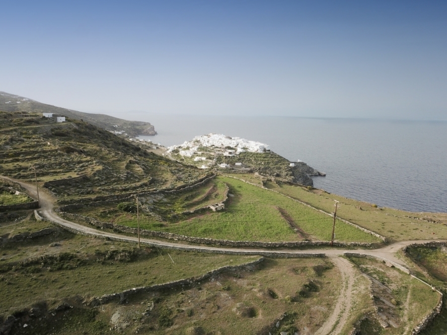 (En vente) Valorisation de la Terre Terrain || Cyclades/Sifnos - 4.000 M2, 350.000€ 