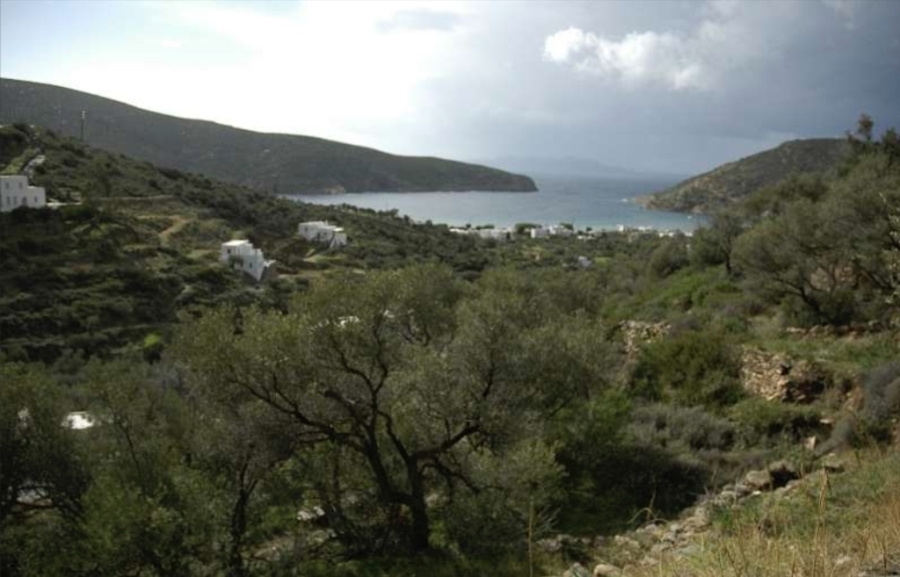 (En vente) Valorisation de la Terre Lopin de terre || Cyclades/Sifnos - 6.300 M2, 400.000€ 